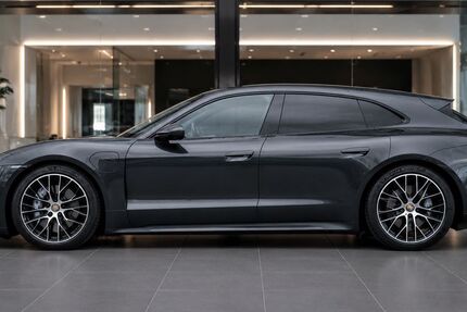 Porsche Taycan 49.000 km 101.000 &euro; Hemer 58675