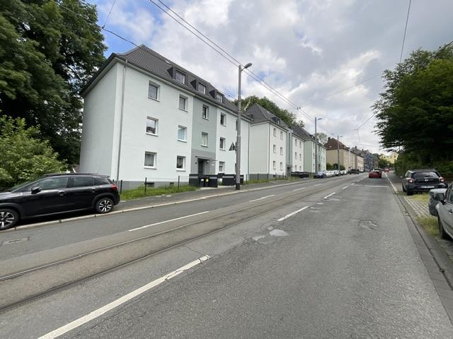 Dachgeschoßwohnung Bochum Bochum-Südwest - 2.5 Zimmer, 36 m&sup2;, 329&euro; | Angebot:25853507