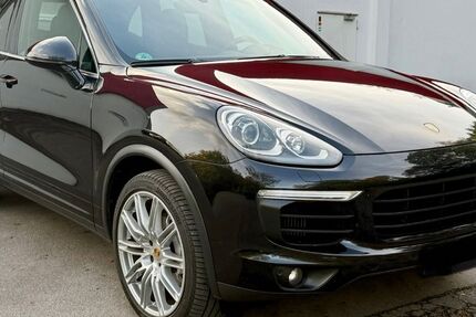 Porsche Cayenne 182.500 km 25.870 &euro; Lüdenscheid 58511