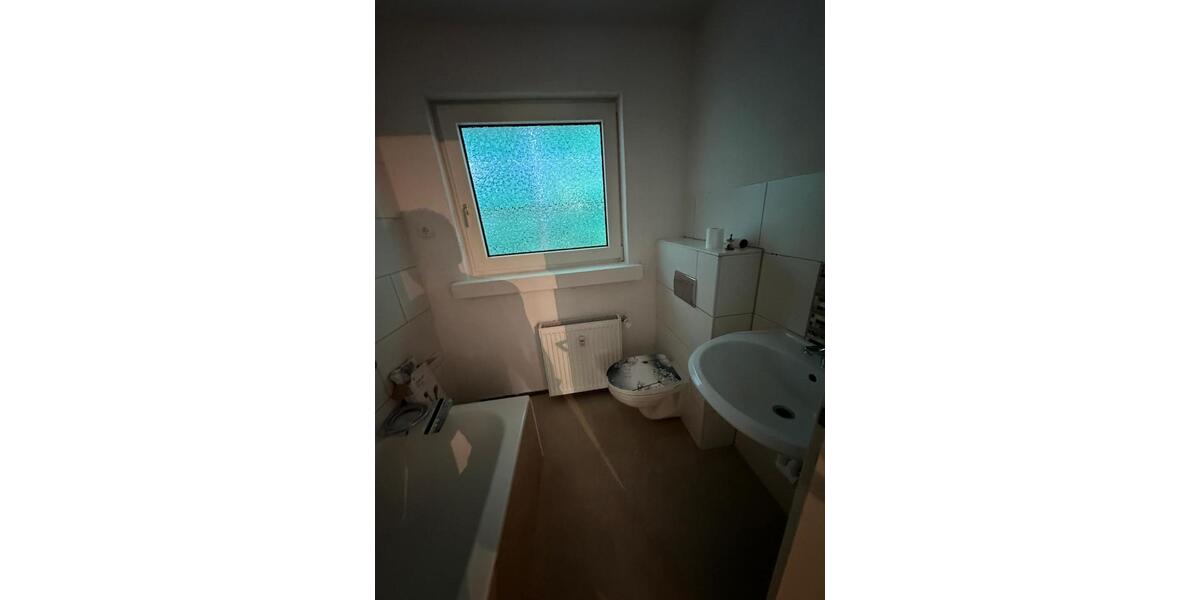 Etagenwohnung Schalksmühle - 3 Zimmer, 67 m&sup2;, 400&euro; | Angebot:24492099