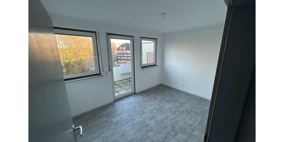 Dachgeschoßwohnung Dortmund Brackel - 3 Zimmer, 963&euro; | Angebot:25723644