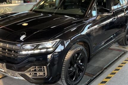 VW Touareg 68.307 km 62.665 &euro; Hagen 58091