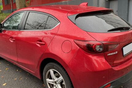 Mazda 3 174.500 km 5.750 &euro; Dortmund 44147