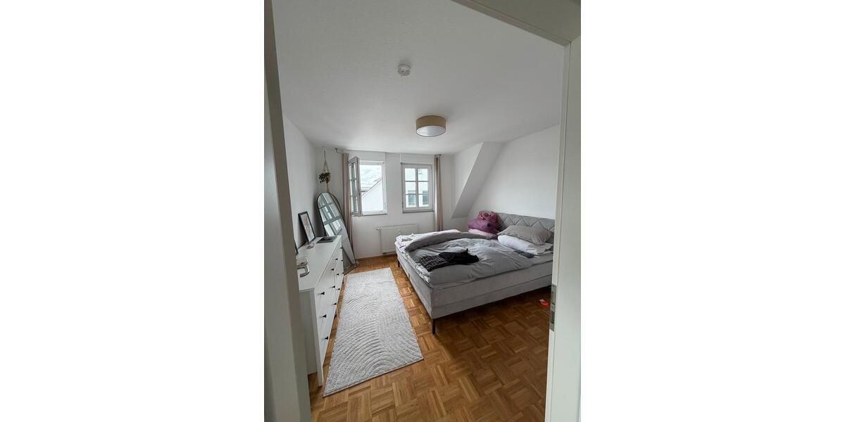 Dachgeschoßwohnung Arnsberg Rusch - 2.5 Zimmer, 88 m&sup2;, 950&euro; | Angebot:25806789