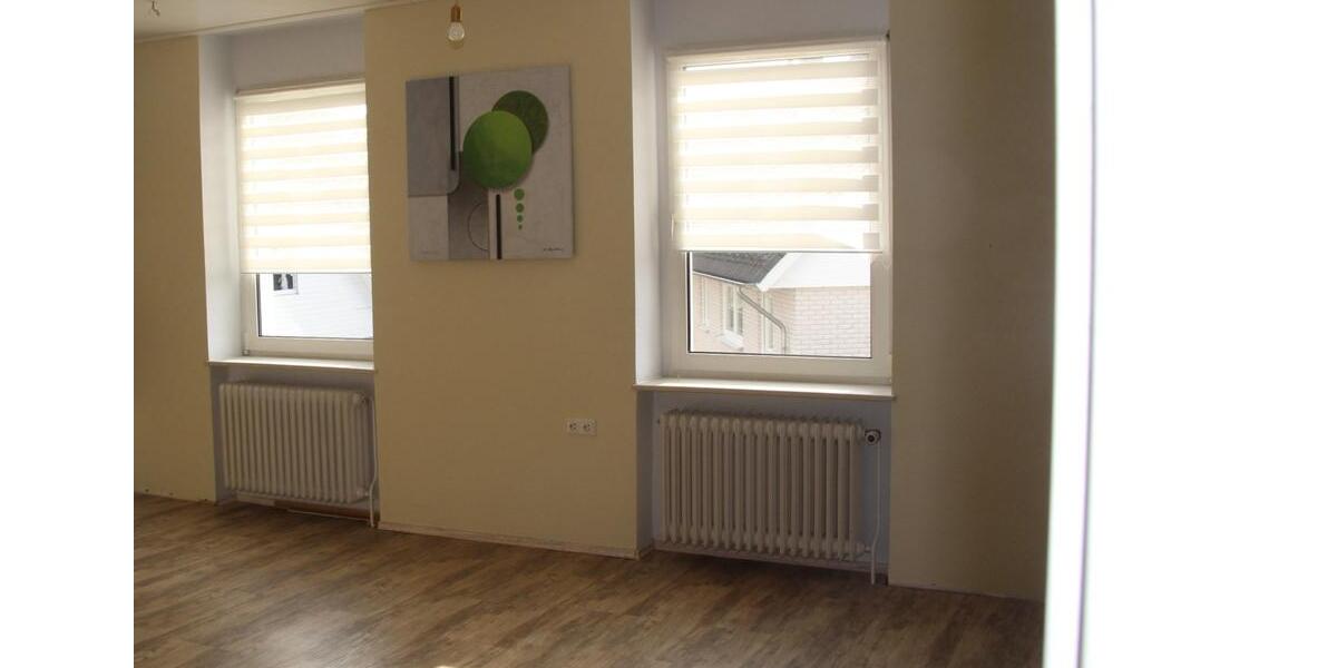 Etagenwohnung Halver - 4 Zimmer, 103 m&sup2;, 750&euro; | Angebot:25964957