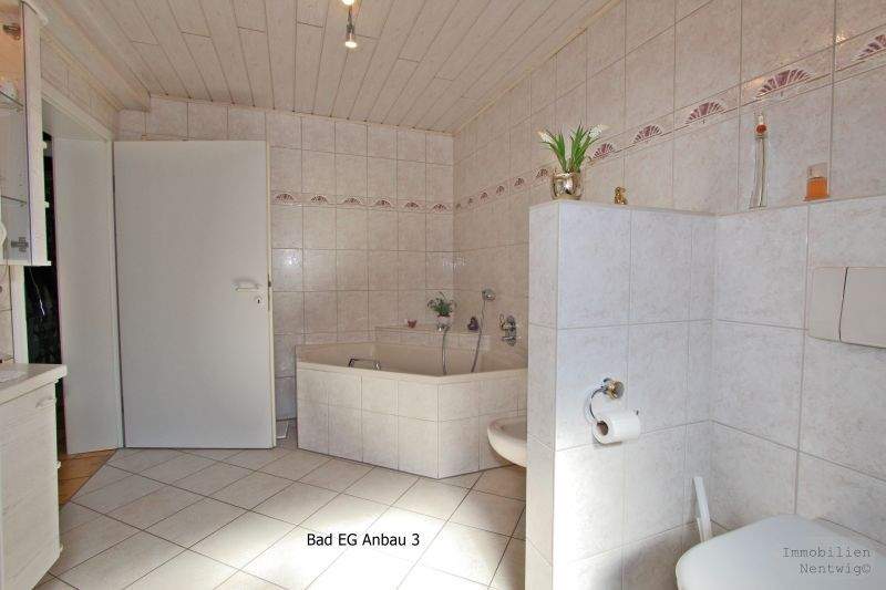 Einfamilienhaus Bergkamen Mitte - 9 Zimmer, 185 m&sup2;, 498.000&euro; | Angebot:25914135