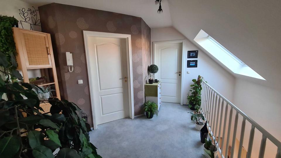 Einfamilienhaus Fröndenberg (Ruhr) - 5 Zimmer, 150 m&sup2;, 1.800&euro; | Angebot:27615895