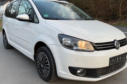 VW Touran 240.000 km 4.590 &euro; Wetter Ruhr 58300
