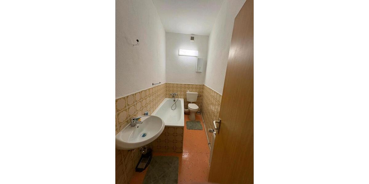 Mehrfamilienhaus, Wohnhaus Altena - 9 Zimmer, 180 m&sup2;, 1.440&euro; | Angebot:27614920