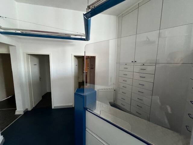 Gewerbeobjekt Lüdenscheid Knapp - 9 Zimmer, 180 m&sup2;, 1.300&euro; | Angebot:25685524