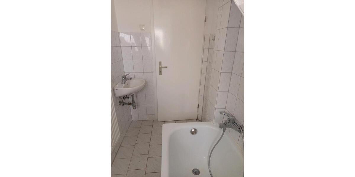 Dachgeschoßwohnung Herne Altenhöfen - 2 Zimmer, 34 m&sup2;, 362&euro; | Angebot:25991597