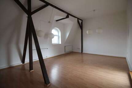 Wohnung Lüdenscheid Knapp - 5 Zimmer, 103 m&sup2;, 550&euro; | Angebot:27433115