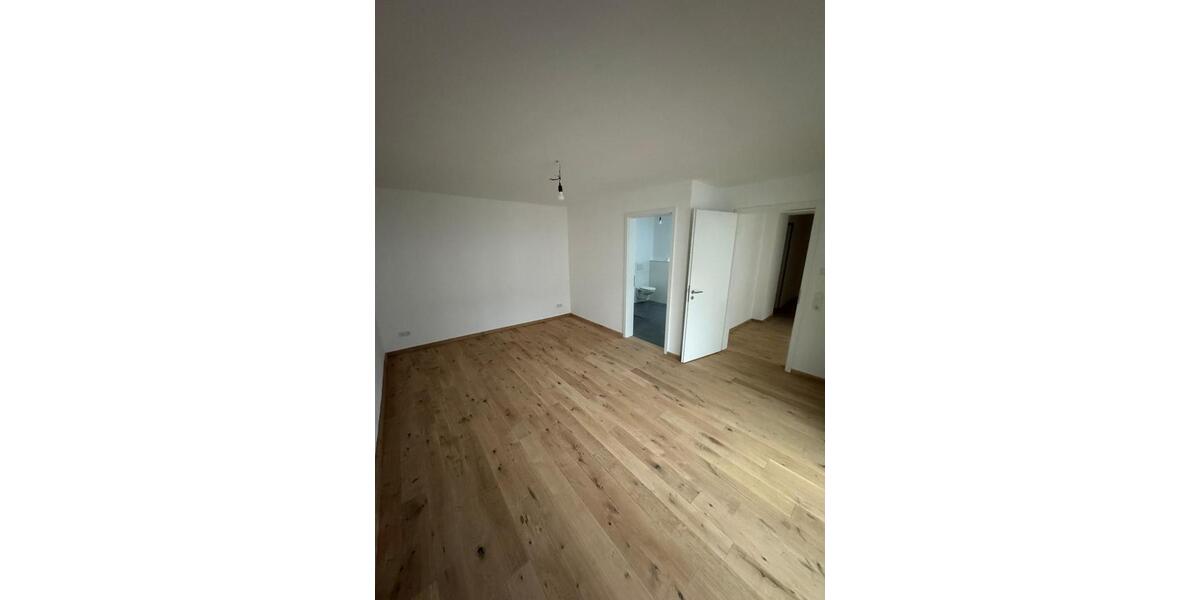Etagenwohnung Fröndenberg (Ruhr) - 5 Zimmer, 170 m&sup2;, 1.700&euro; | Angebot:24365115