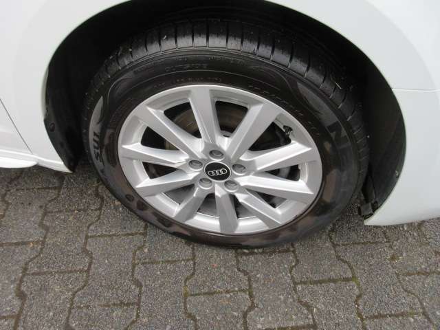 Audi A1 Sportback S line 1.0 TFSI S tronic NAVI ALU APS 56.950 km 20.788 &euro; Bergkamen 59192