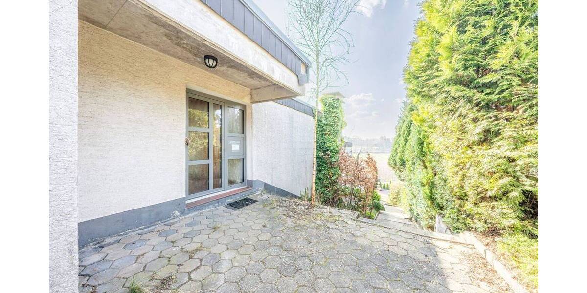 Bungalow Altena - 8 Zimmer, 122 m&sup2;, 199.000&euro; | Angebot:26065137