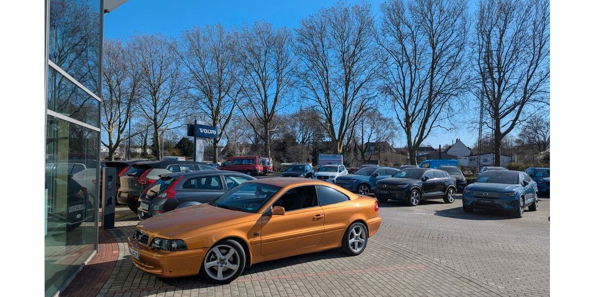 Volvo C70 224.000 km 11.500 &euro; Dortmund 44145