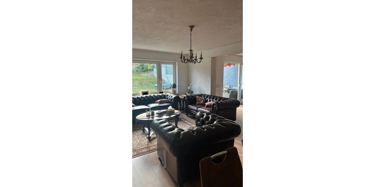 Reihenhaus Lüdenscheid Othlinghausen - 6 Zimmer, 145 m&sup2;, 1.300&euro; | Angebot:27614850
