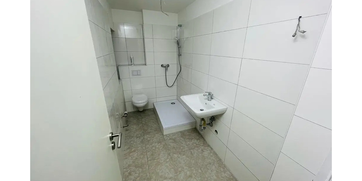 Helle 2,5 Zimmer Wohnung in Bestlage von Wattenscheid – direkt am Aldi & Netto - Dachgeschoßwohnung Bochum Günnigfeld | Angebot:24574661