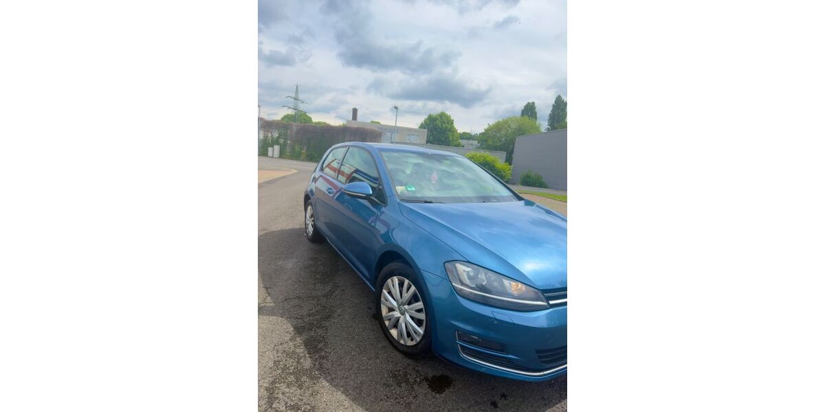 VW Golf 156.000 km 8.800 &euro; Dortmund 44135