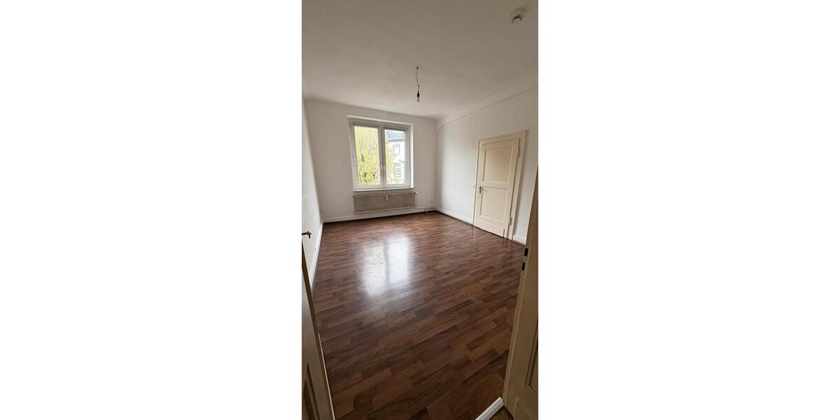 Etagenwohnung Gevelsberg - 3 Zimmer, 94 m&sup2;, 129.000&euro; | Angebot:27618229