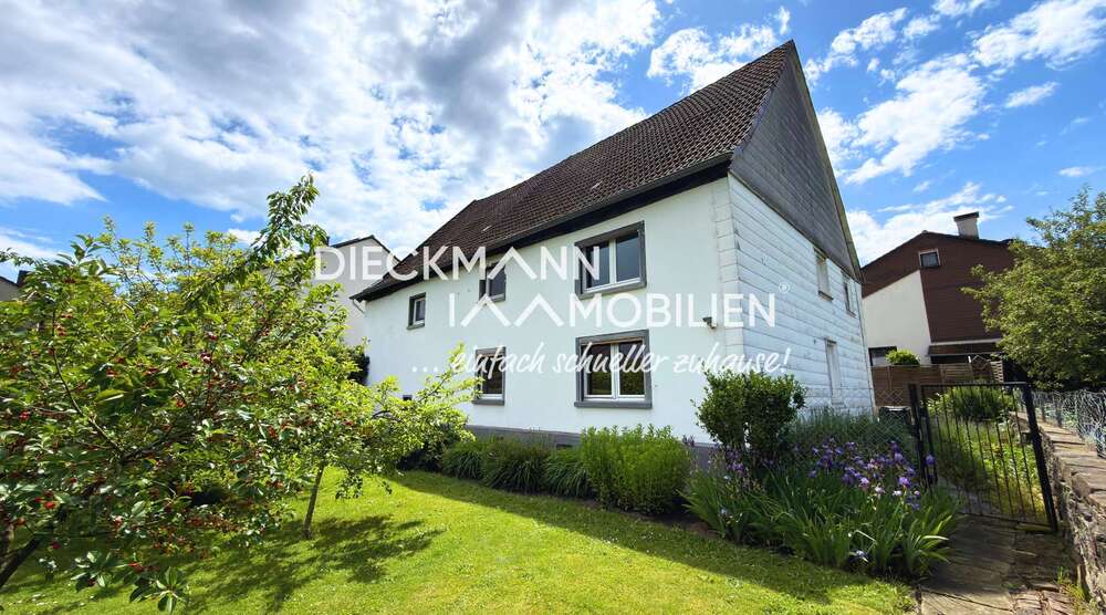 Einfamilienhaus Schwerte / Wandhofen Wandhofen - 7 Zimmer, 188 m&sup2;, 240.000&euro; | Angebot:25266198