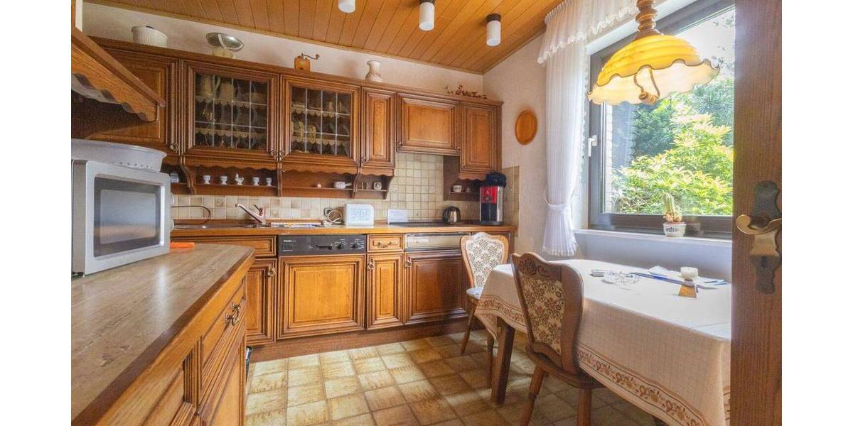 Reihenmittelhaus Menden Mitte - 3 Zimmer, 98 m&sup2;, 198.000&euro; | Angebot:26824882