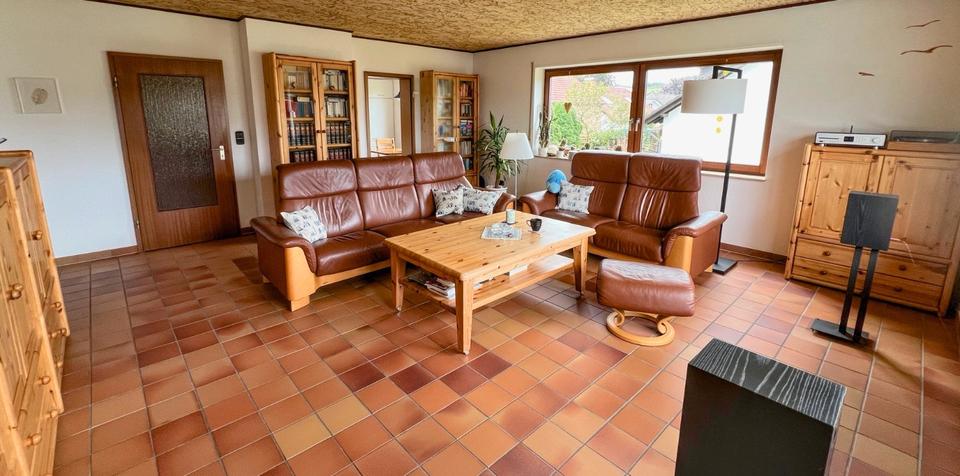 Einfamilienhaus Schalksmühle - 7 Zimmer, 161 m&sup2;, 419.000&euro; | Angebot:27534475