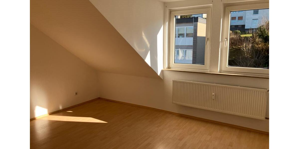 Dachgeschoßwohnung Iserlohn Gerlingsen - 3 Zimmer, 75 m&sup2;, 620&euro; | Angebot:25979661