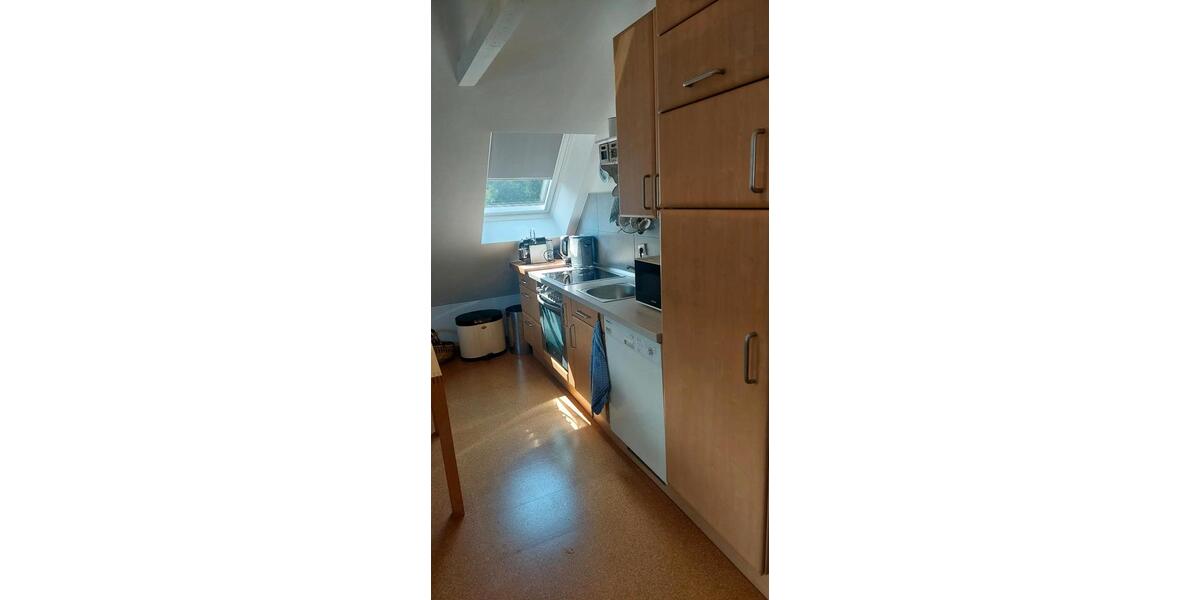 Dachgeschoßwohnung Dortmund Aplerbeck - 2 Zimmer, 70 m&sup2;, 1.250&euro; | Angebot:23356716