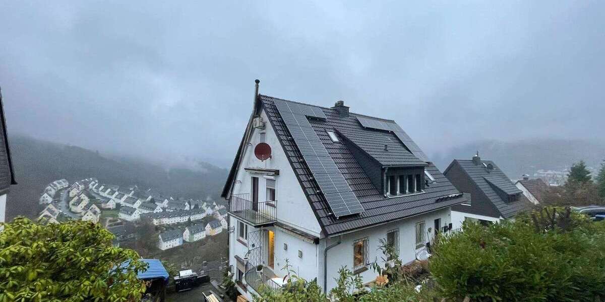 Einfamilienhaus Altena - 10.5 Zimmer, 279 m&sup2;, 289.000&euro; | Angebot:25947715