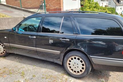 Mercedes-Benz E 320 276.000 km 3.000 &euro; Iserlohn 58642
