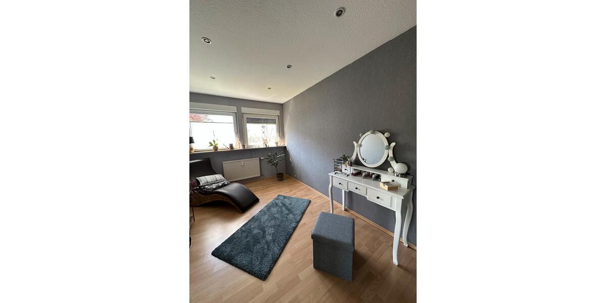 Maisonettenwohnung Dortmund Mengede - 4 Zimmer, 95 m&sup2;, 1.190&euro; | Angebot:26614579