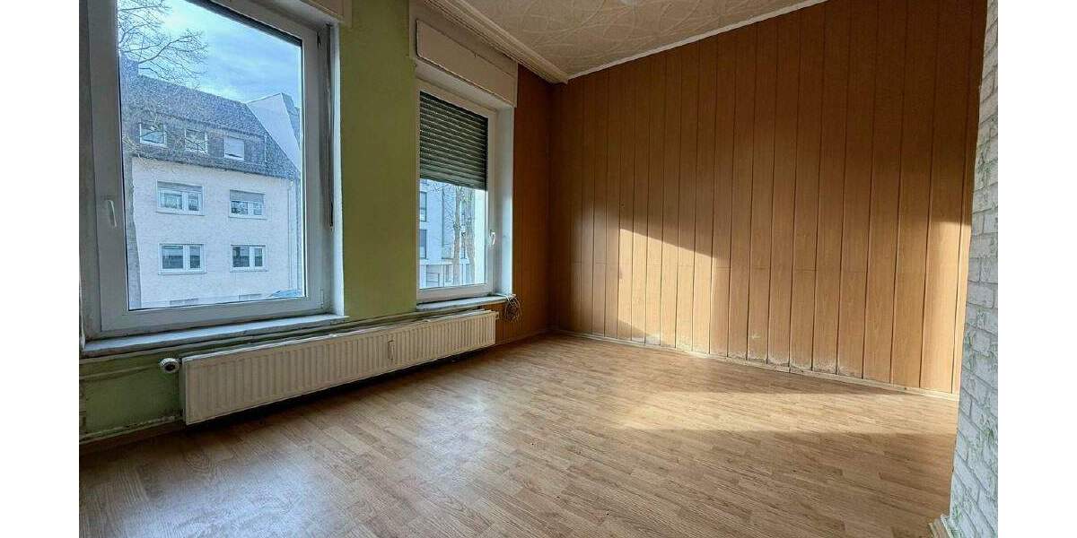 Einfamilienhaus Menden Mitte - 6 Zimmer, 169 m&sup2;, 210.000&euro; | Angebot:25706735