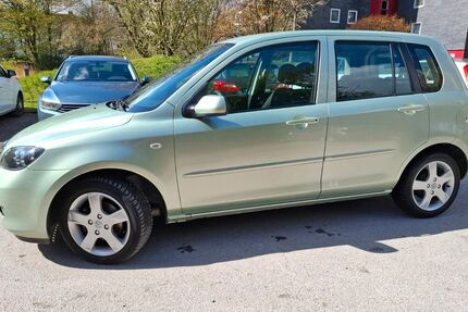 Mazda 2 105.200 km 4.200 &euro; Bochum 44879