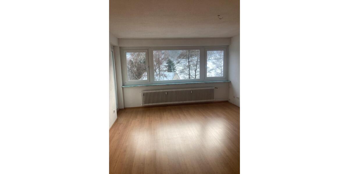 Etagenwohnung Lüdenscheid Staberg - 3 Zimmer, 85 m&sup2;, 695&euro; | Angebot:25947690