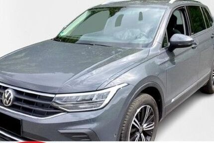 VW Tiguan 83.810 km 20.990 &euro; Hattingen 45527