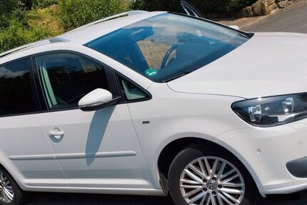 VW Touran 227.897 km 6.200 &euro; Balve 58802