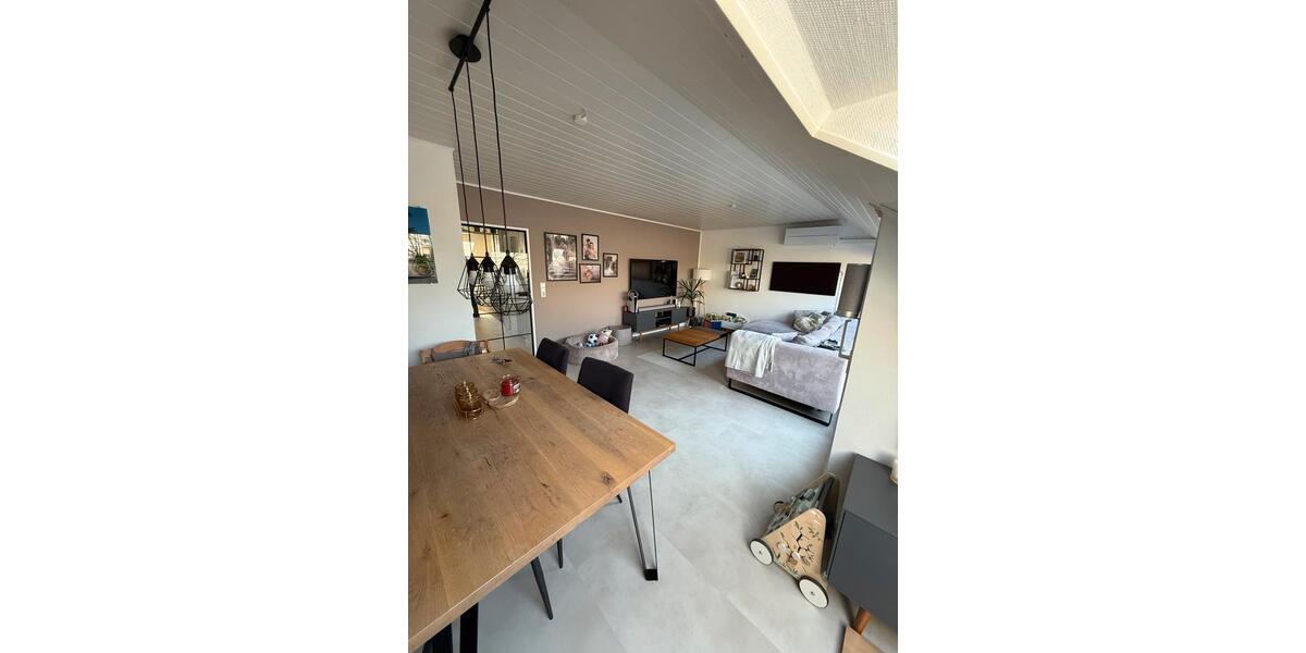 Dachgeschoßwohnung Dortmund Hombruch - 3 Zimmer, 84 m&sup2;, 299.000&euro; | Angebot:25554020