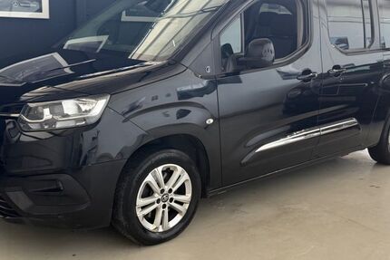 Toyota Proace (Verso) 249.000 km 16.999 &euro; Schwerte 58239
