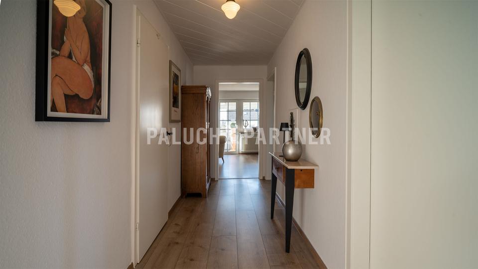 Dachgeschoßwohnung Werl - 3 Zimmer, 90 m&sup2;, 800&euro; | Angebot:25978176