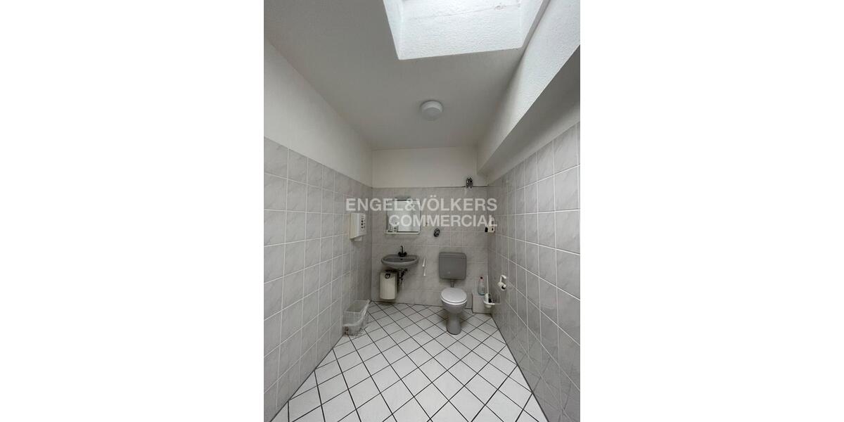 Gewerbeobjekt Lüdenscheid - 2.600&euro; | Angebot:24769860