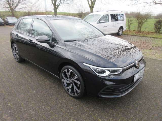 VW Golf Life 1.5 TSI NAVI PANORAMA IQ LIGHT HEAD UP H 31.343 km 21.788 &euro; Bergkamen 59192