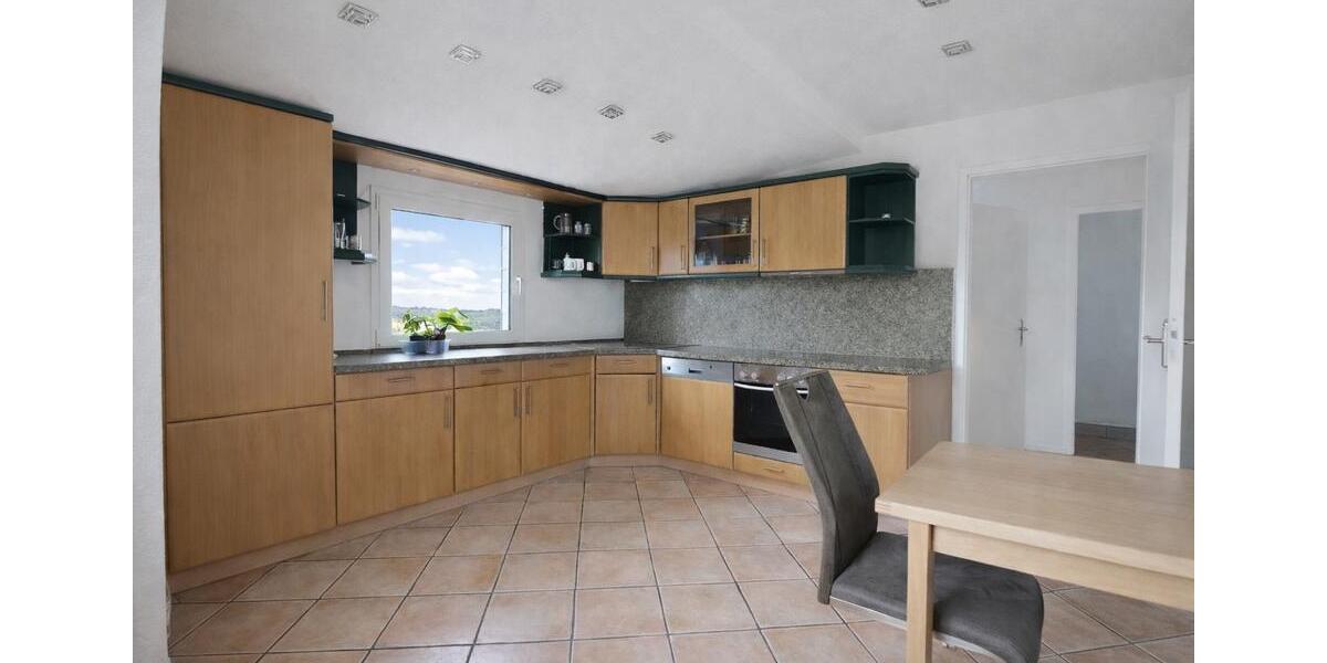 Dachgeschoßwohnung Hagen Hagen-Mitte - 3 Zimmer, 100 m&sup2;, 650&euro; | Angebot:25852223