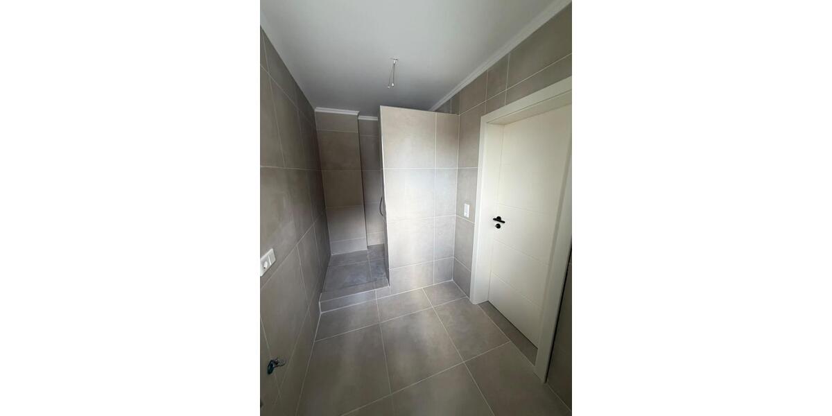 Etagenwohnung Hagen Hohenlimburg - 2.5 Zimmer, 84 m&sup2;, 1.220&euro; | Angebot:27596769