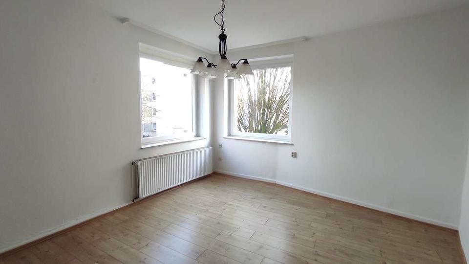 Etagenwohnung Bochum Altenbochum - 2 Zimmer, 61 m&sup2;, 490&euro; | Angebot:26024196