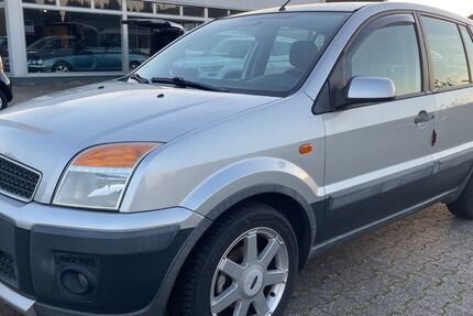 Ford Fusion 122.000 km 2.990 &euro; Castrop-Rauxel 44579
