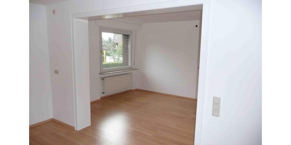 Einfamilienhaus Waltrop - 8 Zimmer, 169 m&sup2;, 440.000&euro; | Angebot:26830154