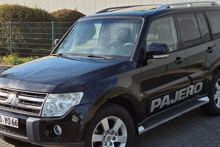 Mitsubishi Pajero 227.655 km 9.950 &euro; Bochum 44807