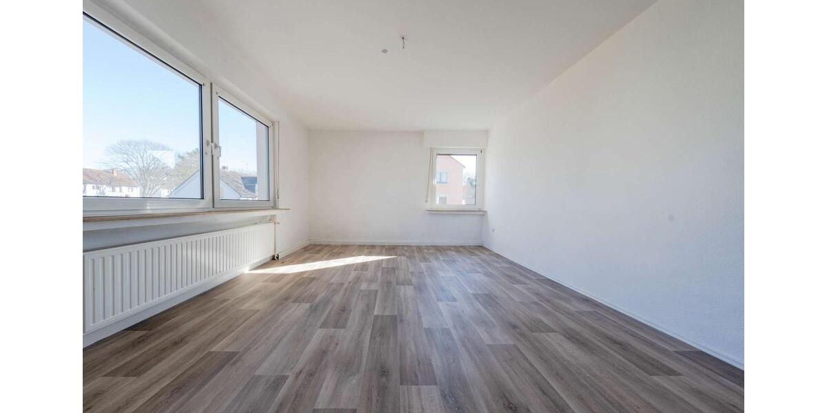 Etagenwohnung Lünen Alstedde - 3 Zimmer, 100 m&sup2;, 600&euro; | Angebot:25960180