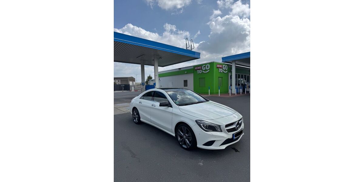 Mercedes-Benz CLA 200 89.000 km 16.300 &euro; Dortmund 44263